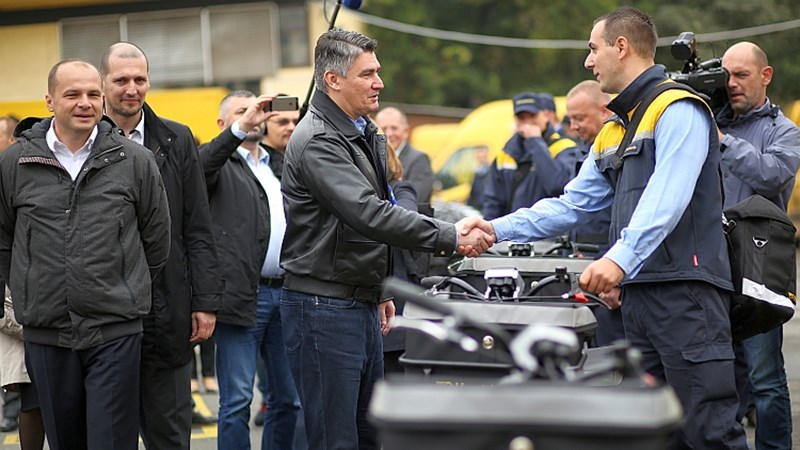 Predsjednik Vlade: Hrvatska pošta je vrijedna državna kompanija koja radi kvalitetno bez dnevne politike 